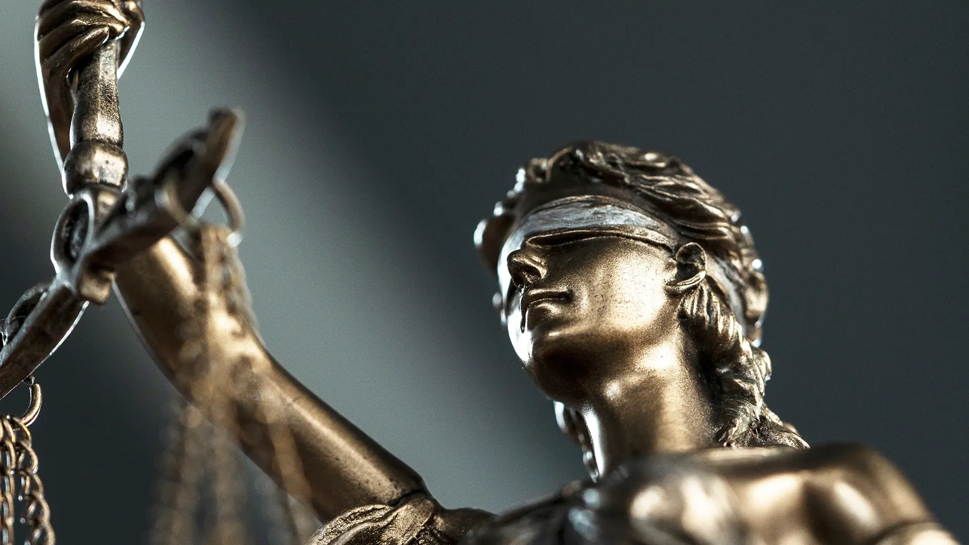 Justice yeux bandés